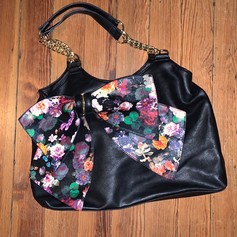 Black Purse with Bow